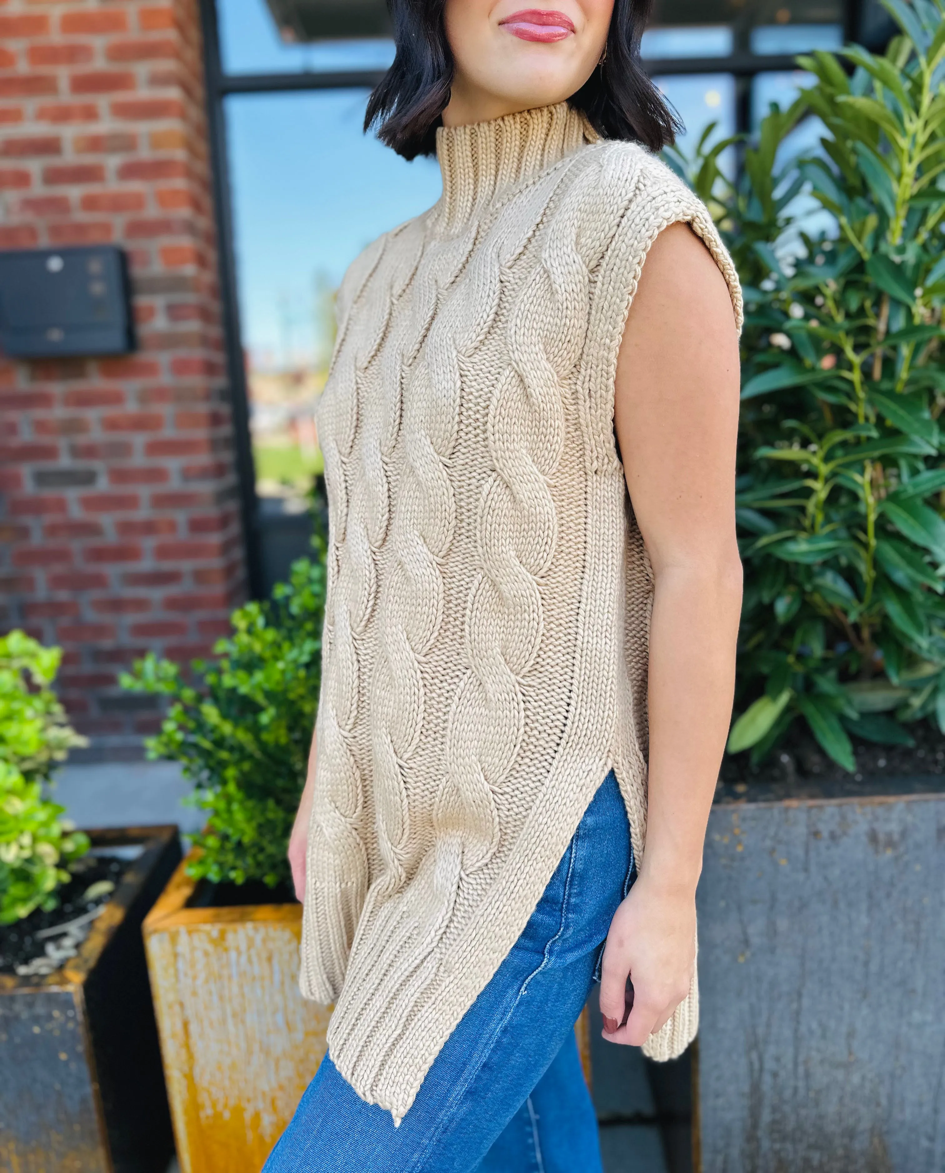 Amber Sleeveless Turtleneck Cable Pullover Sweater