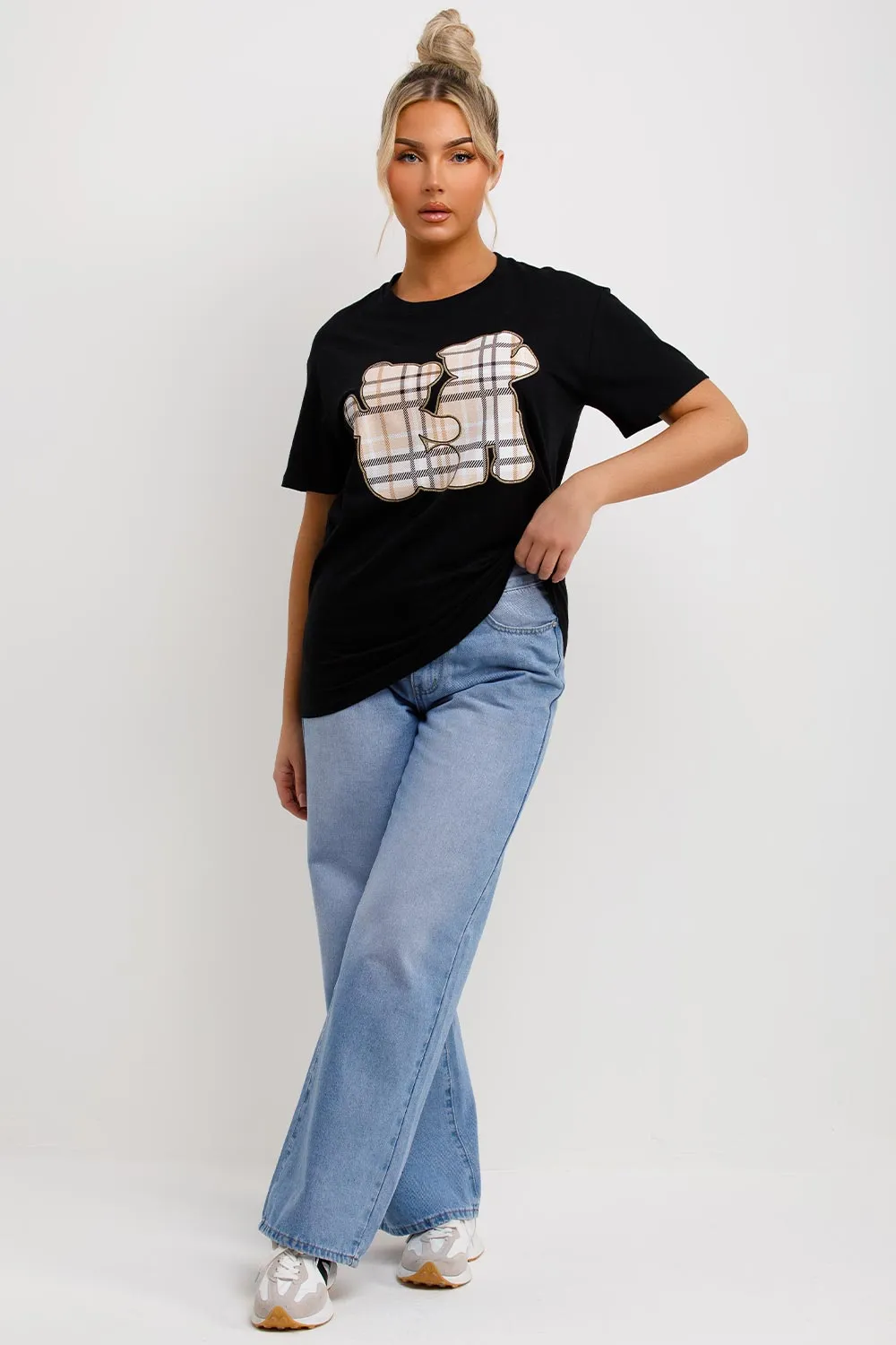 Black T Shirt With Teddy Bear Graphics