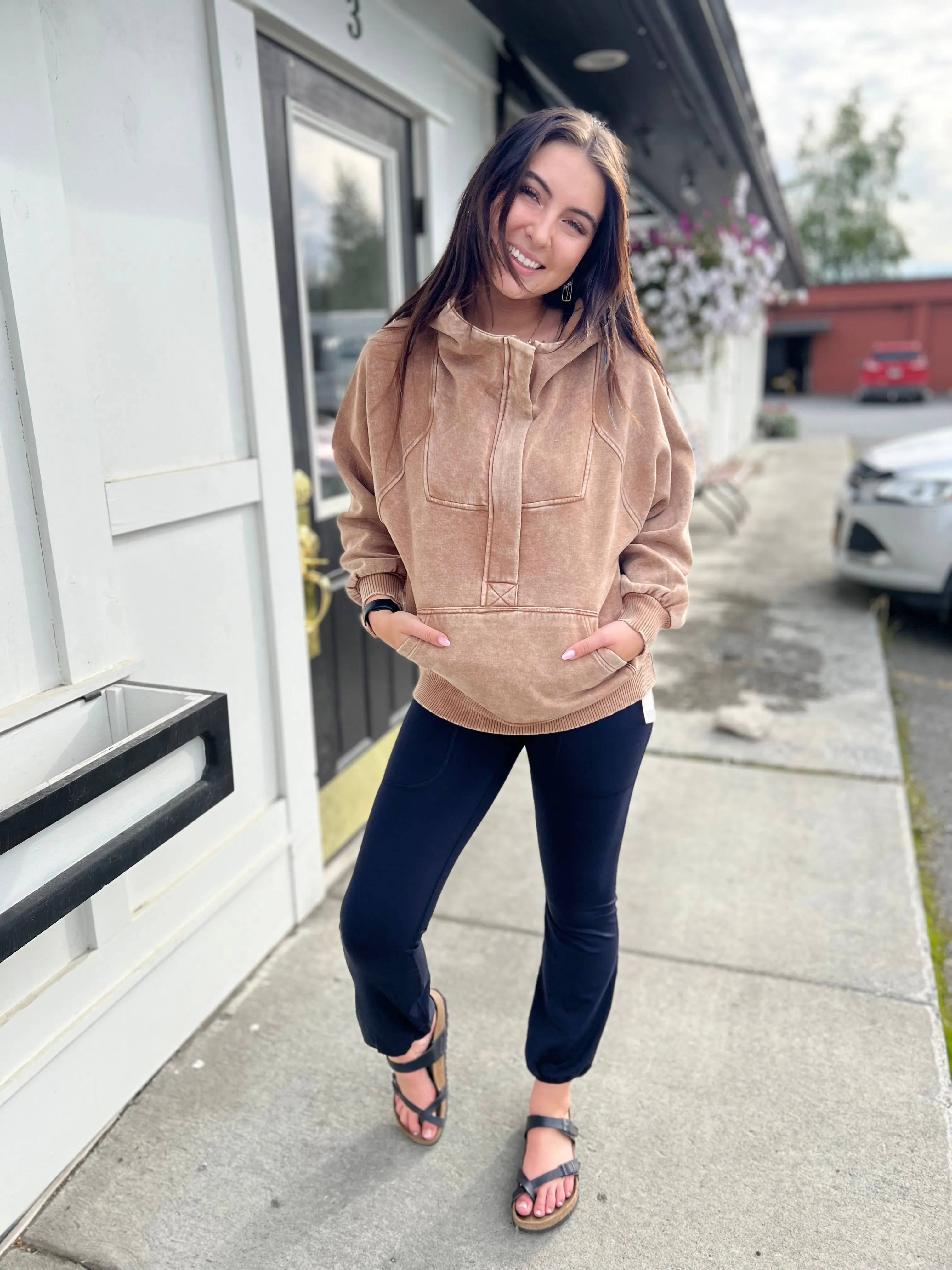 Casual Charm OversizeD Kangaroo Hoodie- Camel