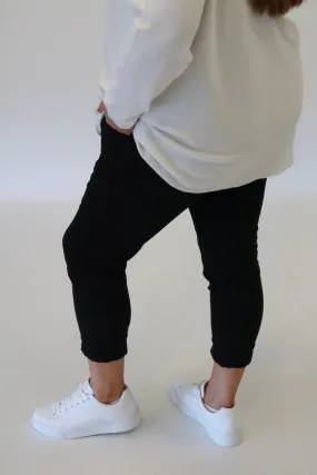Grace Jogger in Black