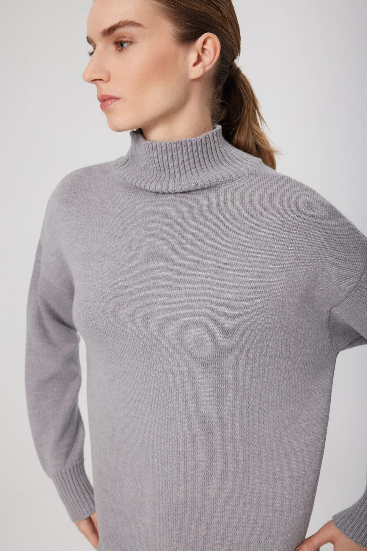 Gray 100% Wool Turtleneck Midi Length Dress