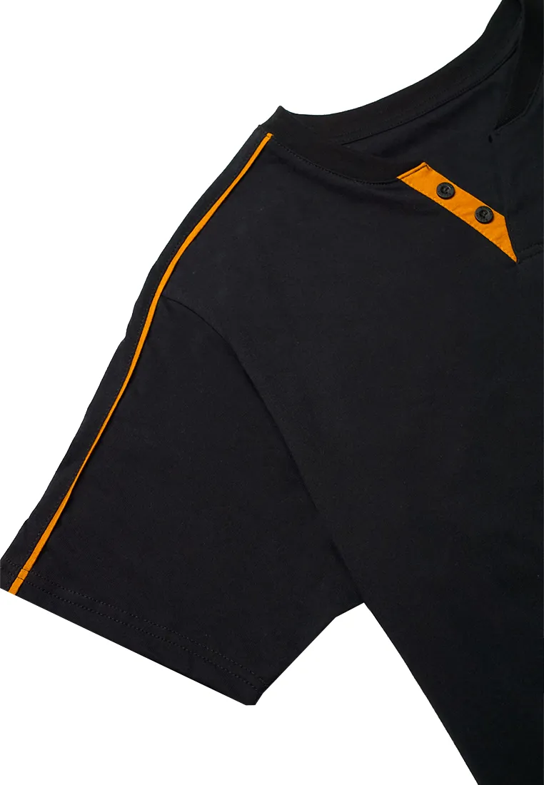 Ryusei Kaos Pria Kamazaki Button Black