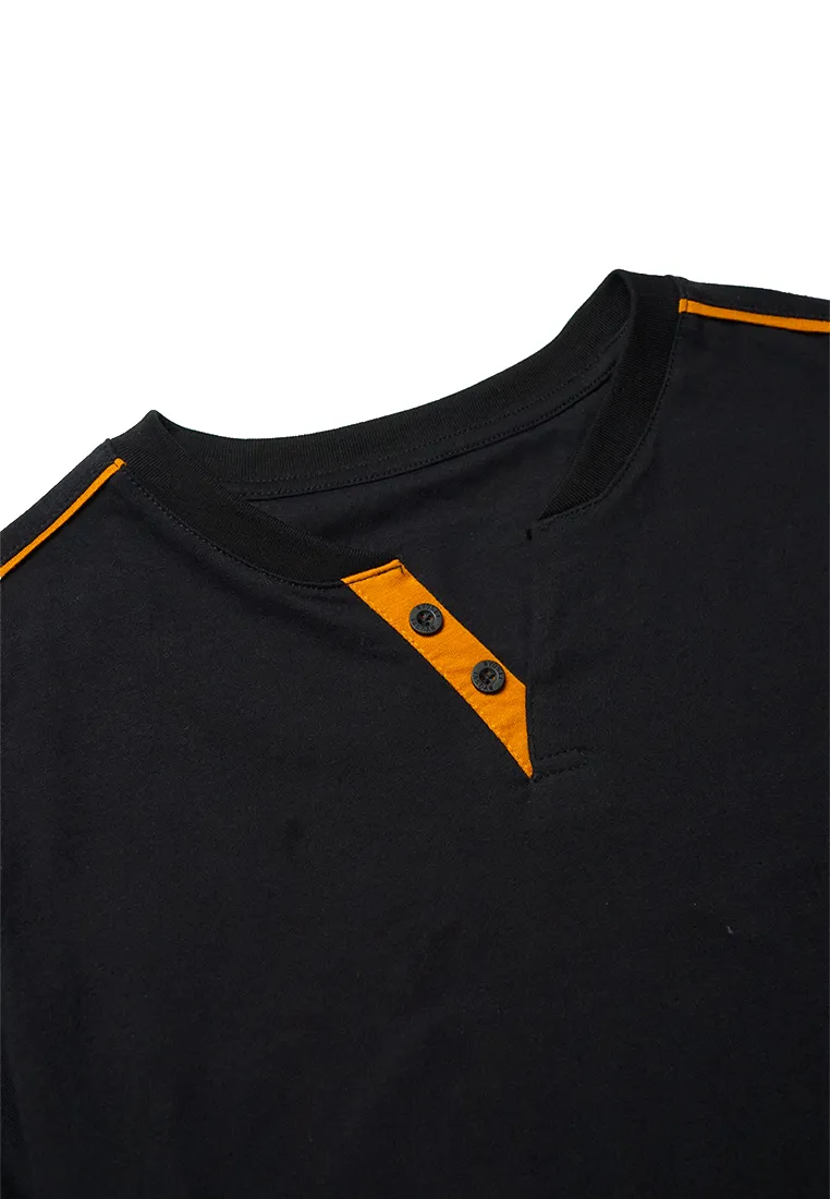 Ryusei Kaos Pria Kamazaki Button Black