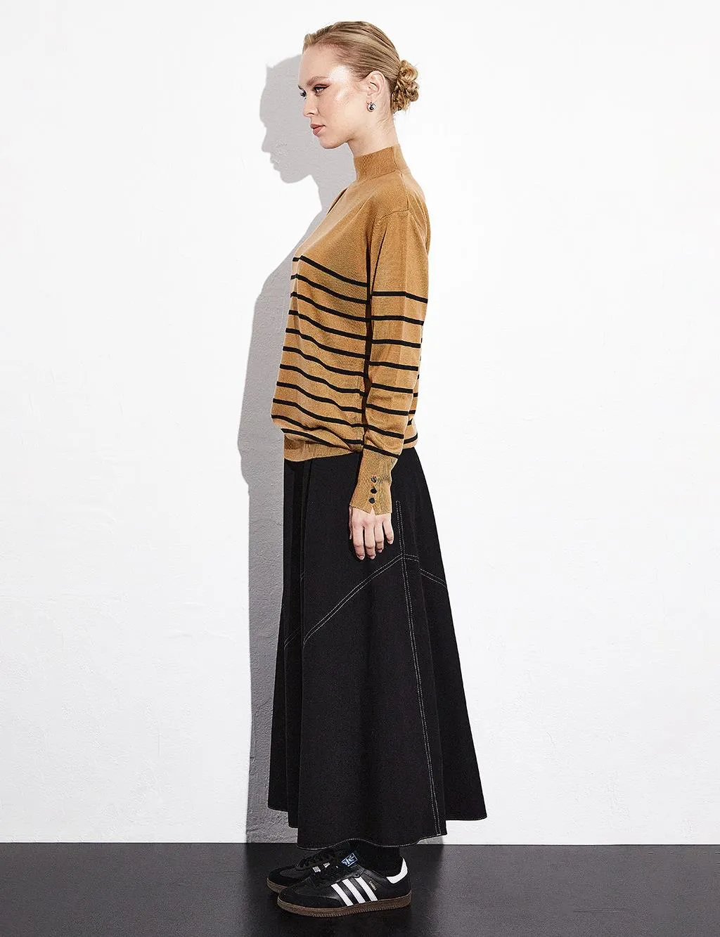 Turtleneck Striped Knitwear Blouse Beige Black