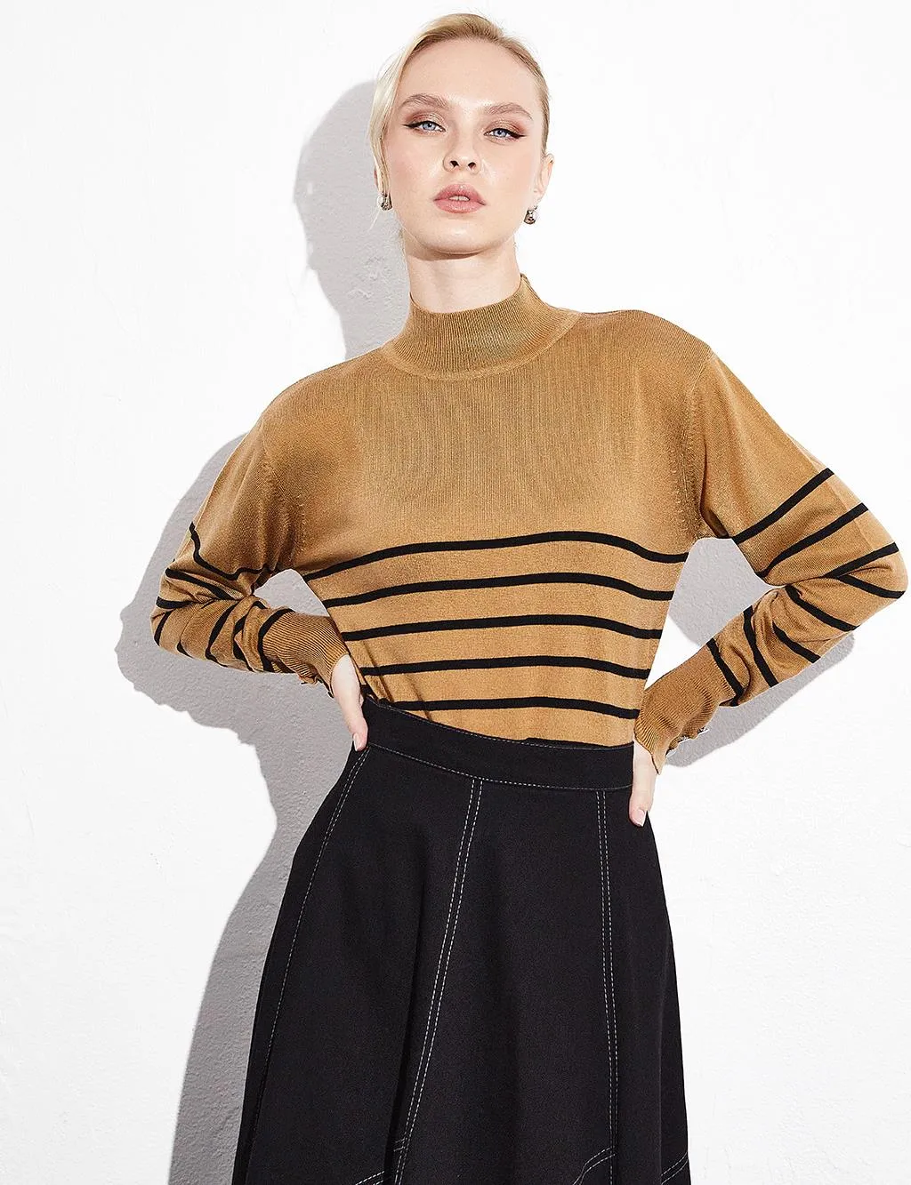 Turtleneck Striped Knitwear Blouse Beige Black