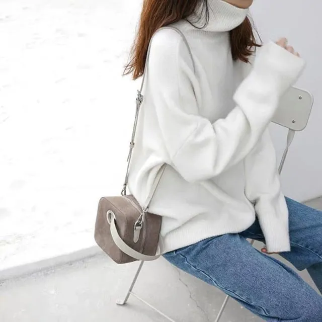Women's Loose-fit Turtleneck Sweater