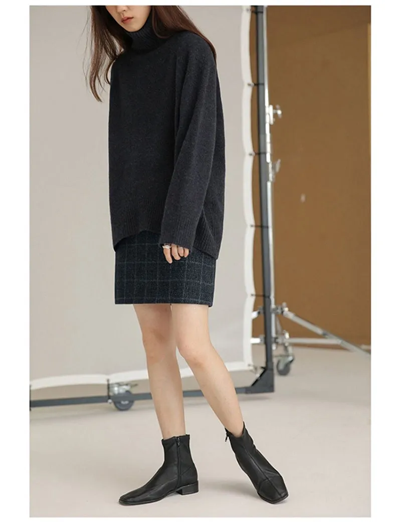Women's Loose-fit Turtleneck Sweater